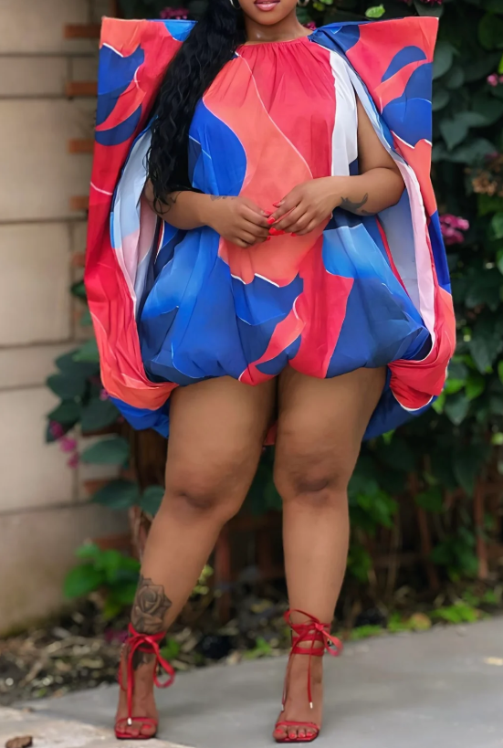Vestido de burbuja con mangas onduladas