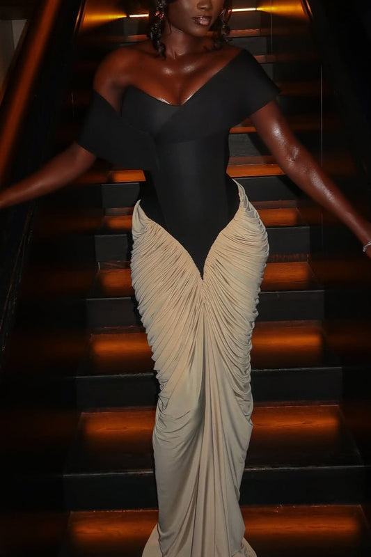 Vestido drapeado sin mangas y espalda descubierta