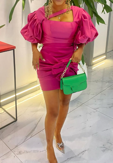 El elegante y elegante conjunto de lujo rosa