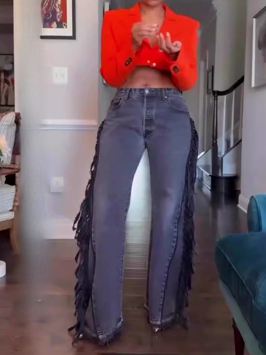 Vaqueros con flecos