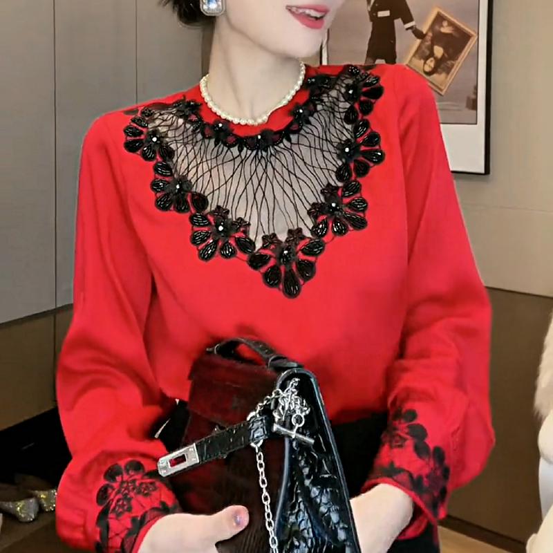 Cute Black Rhinestone Floral Collar Top