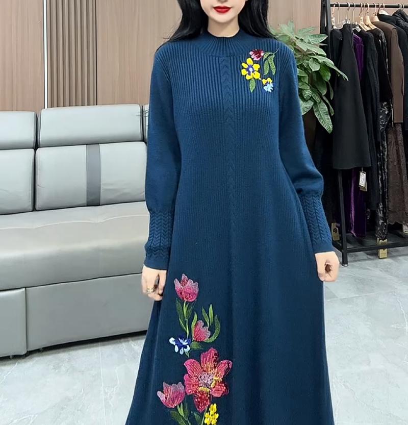 Cute Colorful Flower Knitted Midi Dress