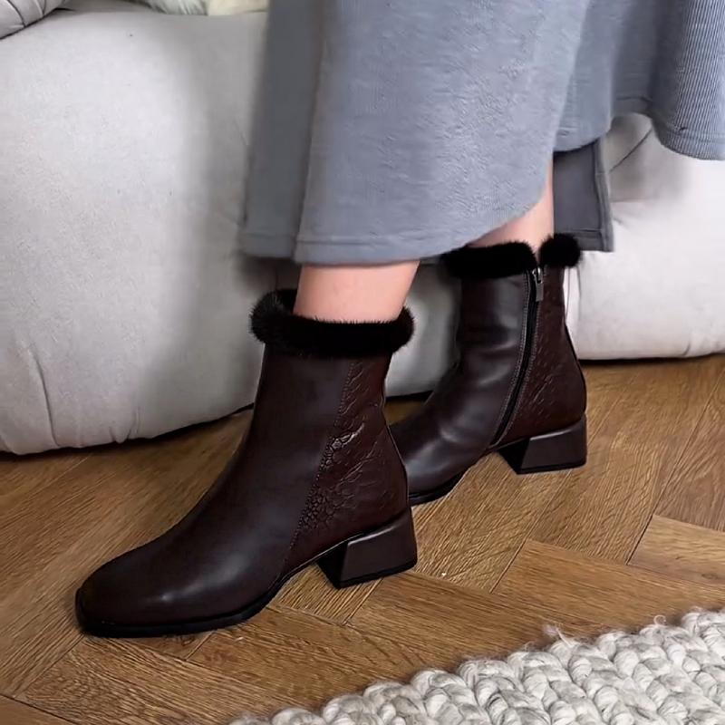 Chic Textured Leather Furry Zip-up Boots