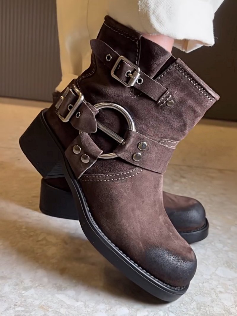 Stylish Leather Buckle Round Toe Boots