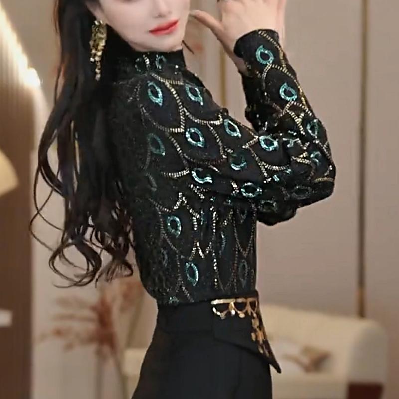 Cute Sequined Peacock Feather Top