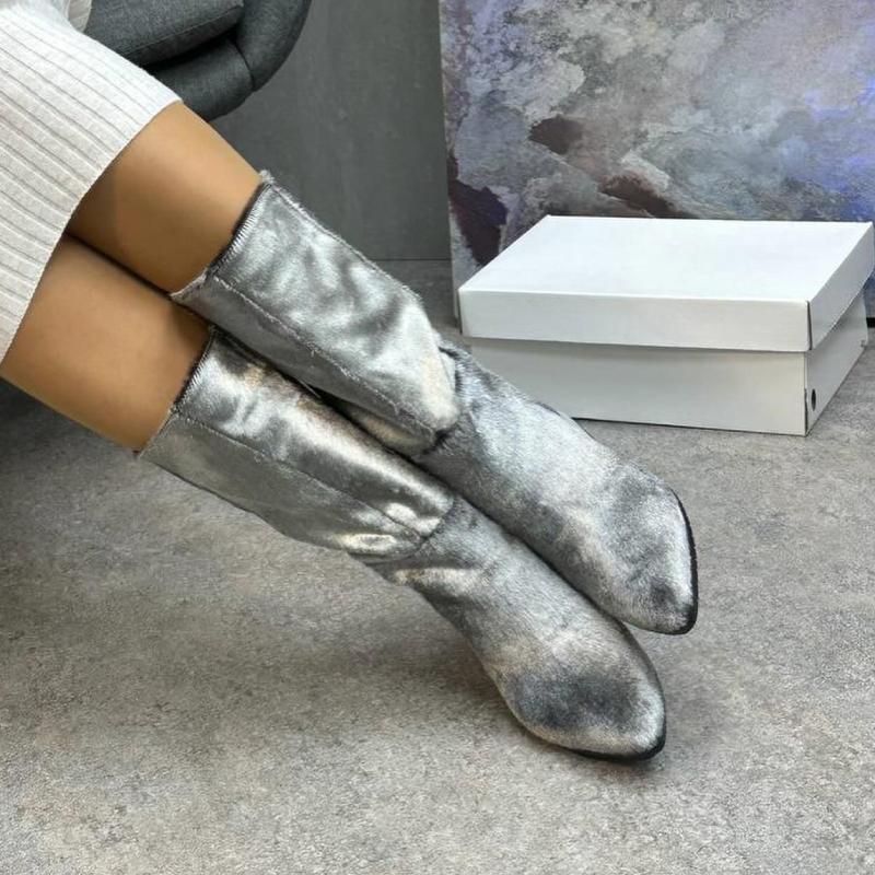 Chic Silver Suede Boots