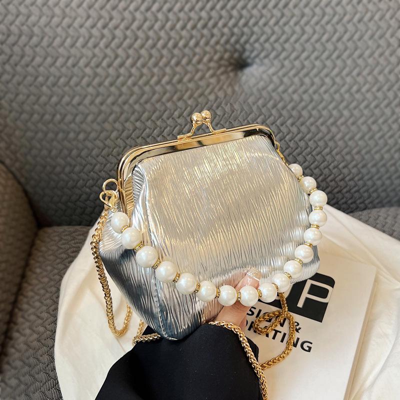 Shell Bead Handbag