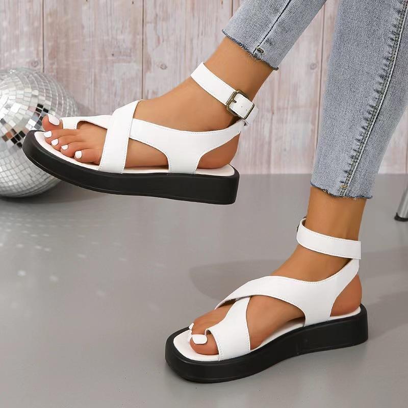 Chic Cross Thong Sandals